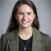 Assistante pédagogique en français dans un lycée à l’étranger, propose aide en français.